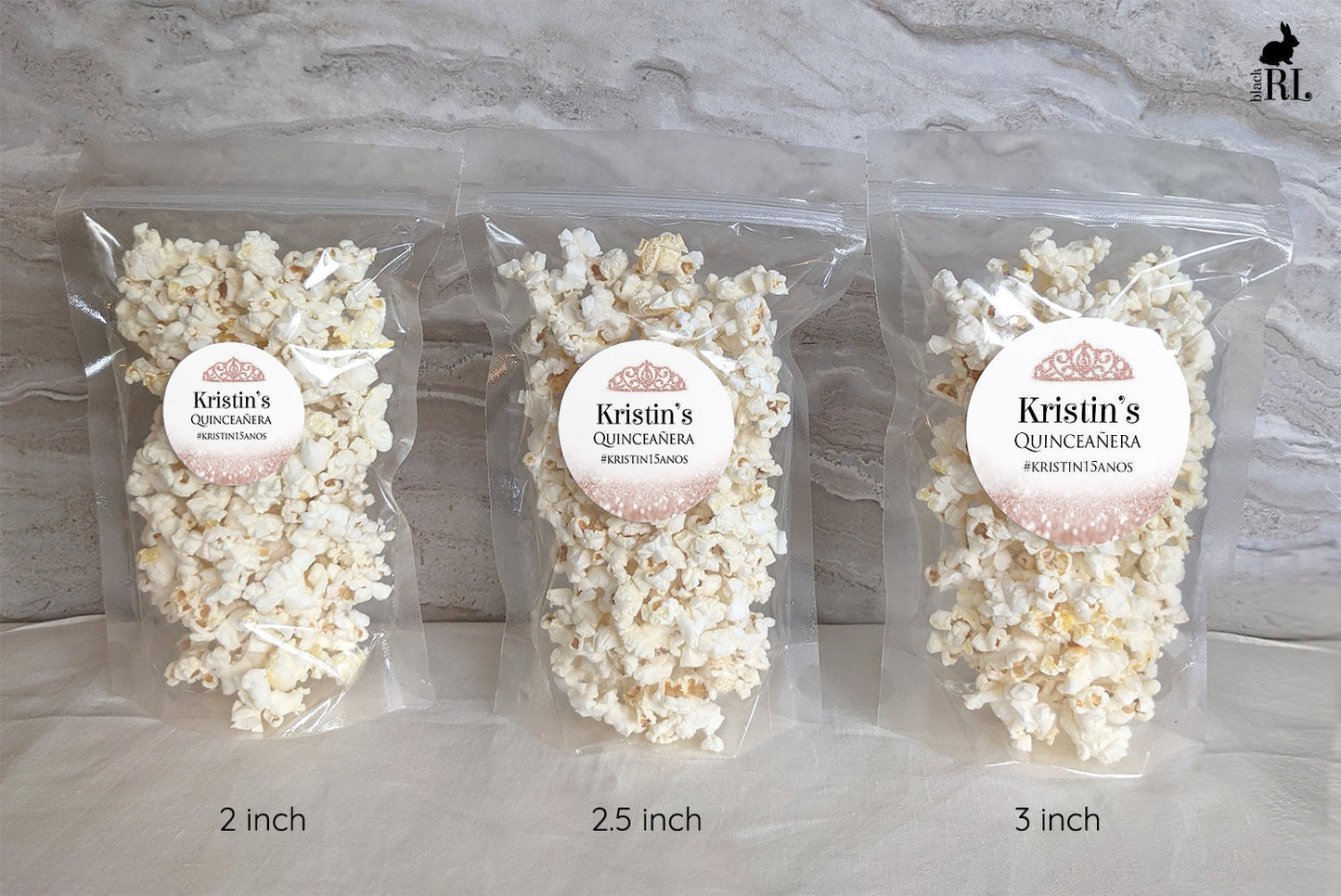 Printed Round Labels in 3 Sizes / Gllittering Crown - QC21
