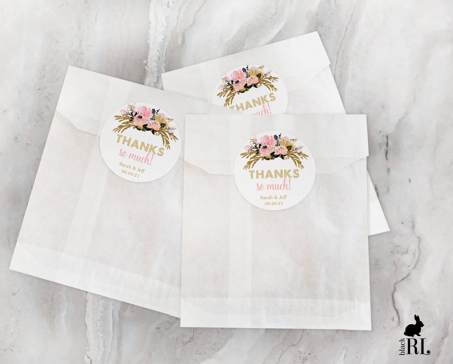 Printed Round Labels in 3 Sizes / Glitter Gold and Pink Flowers - GP21