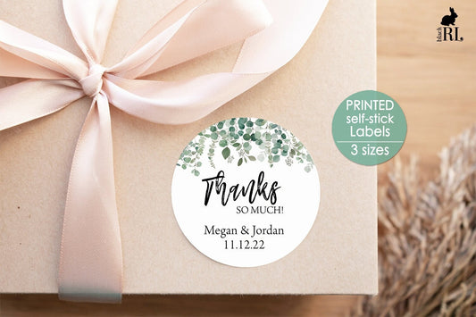 Printed Round Labels in 3 Sizes / Falling Eucalyptus Leaves - FE20